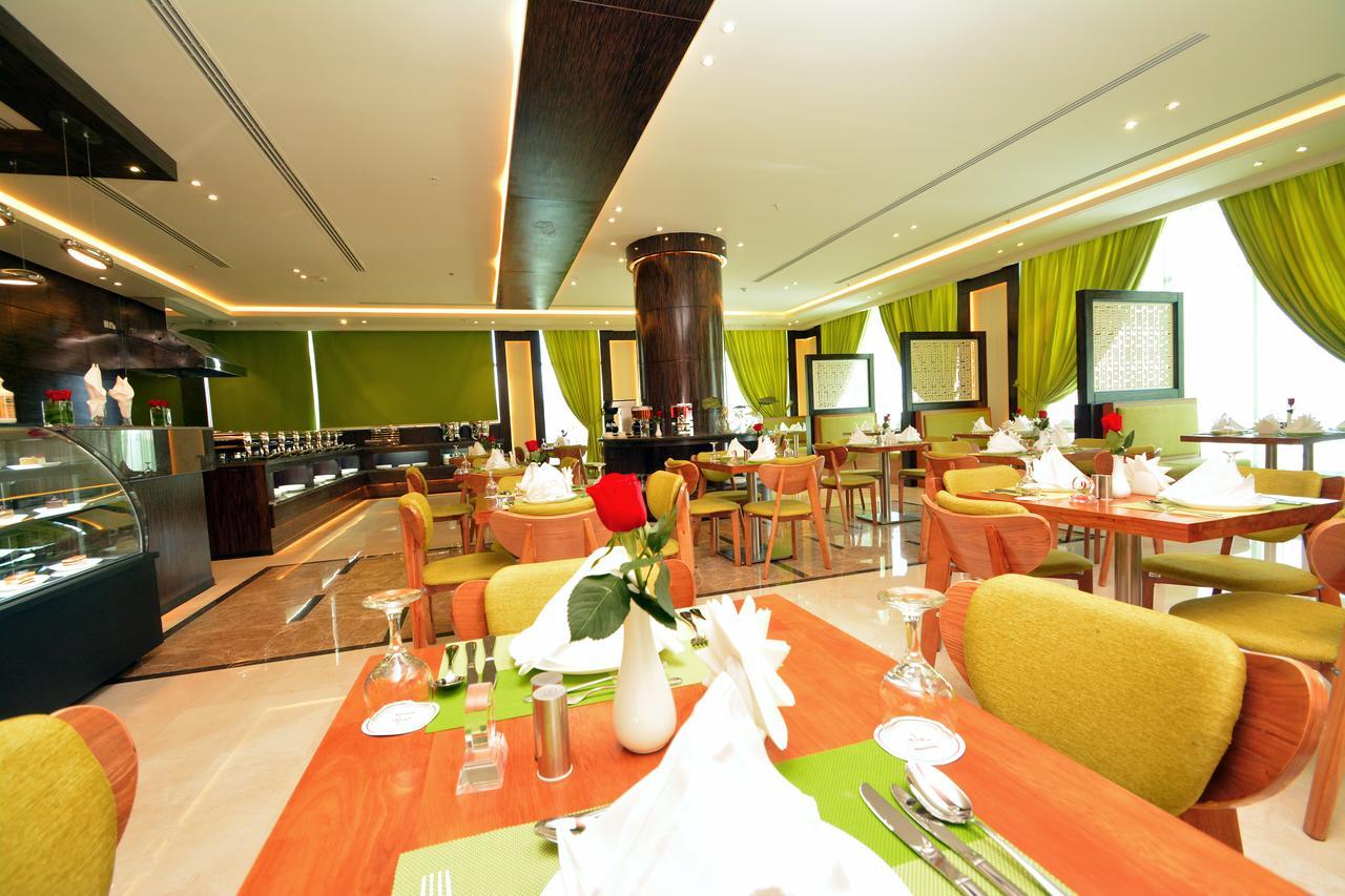 Thwary Hotel Suites Riadh Exterior foto