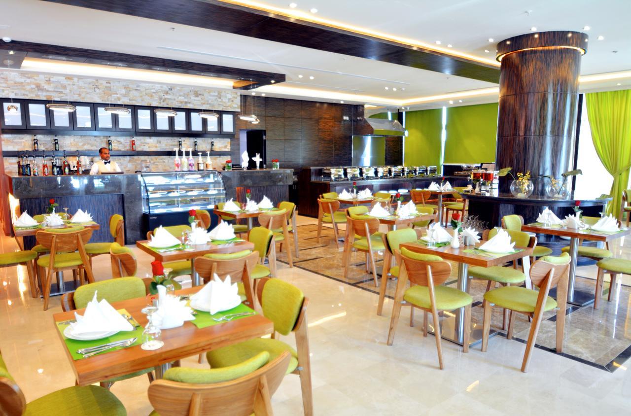 Thwary Hotel Suites Riadh Exterior foto