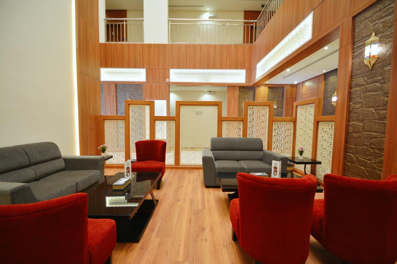 Thwary Hotel Suites Riadh Exterior foto